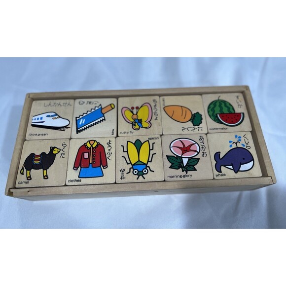 Educational  Wooden Blocks Japanese Hiragana with pictures Toy - Picture 1 of 6